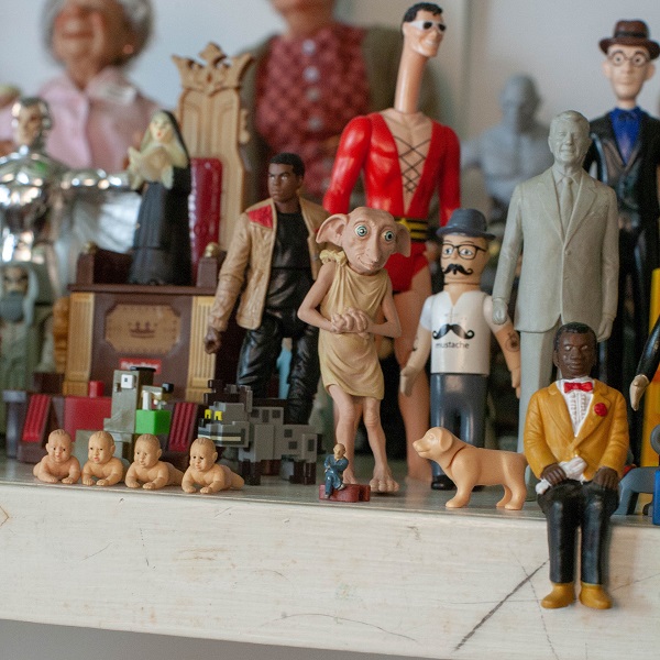 Jarvis Rockwell <span class="title-light">Us</span>