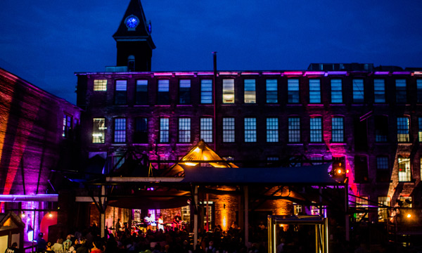 Dré Wapenaar <span class="title-light">Pavilion</span>